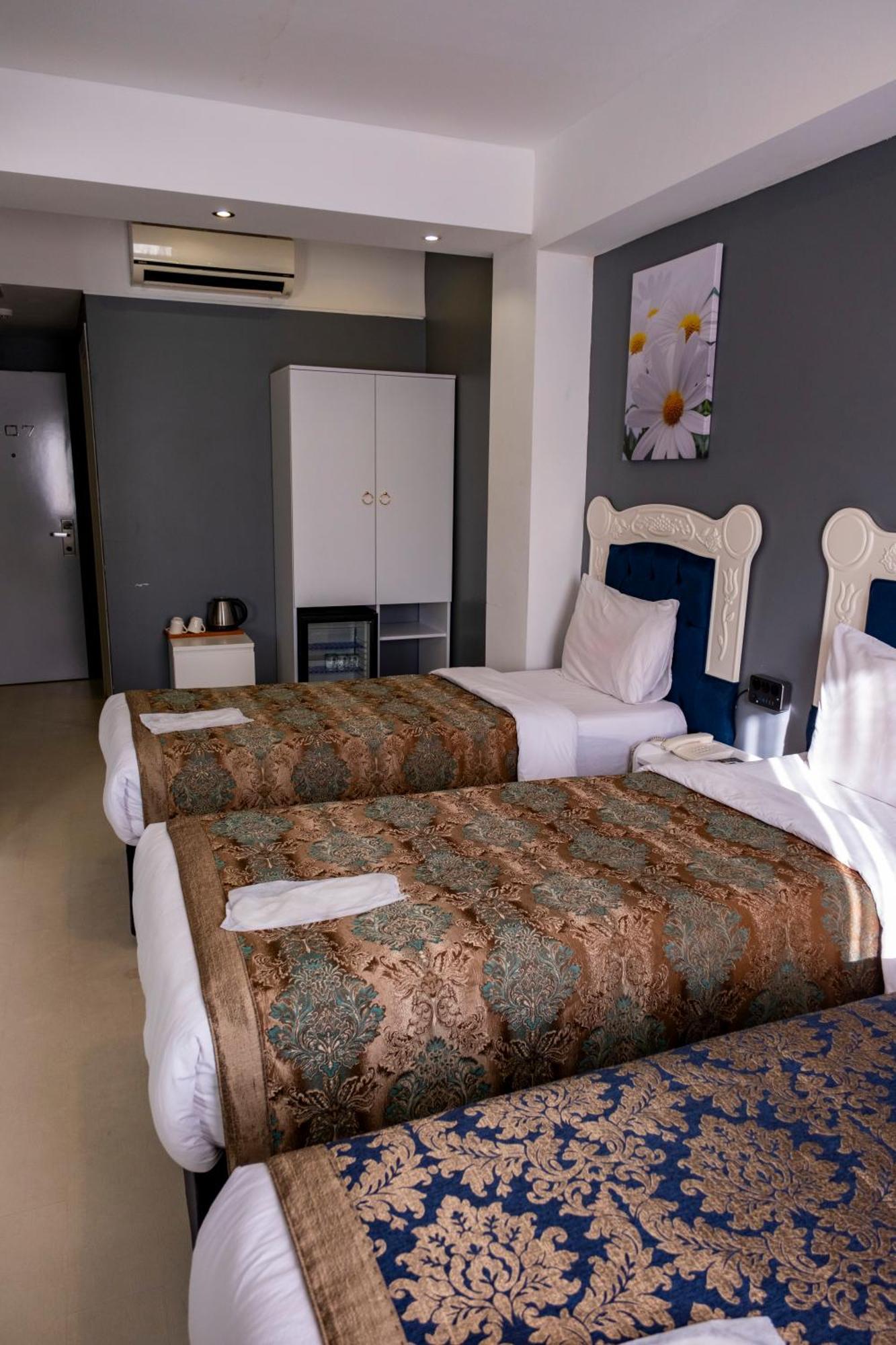 Hotel Albatros Hagia Sophia